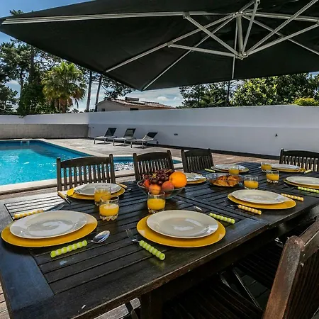 Li House - Fitness & Beach Villa Corroios