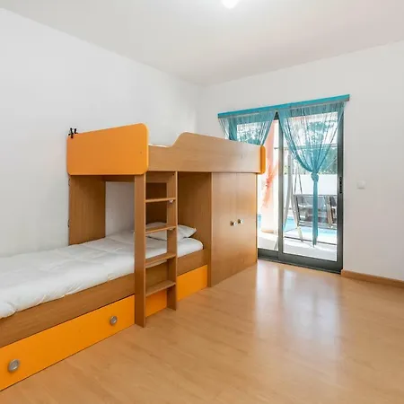 Li House - Fitness & Beach * Corroios
