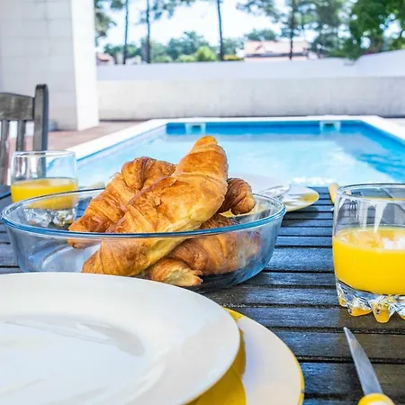 Li House - Fitness & Beach Villa Corroios